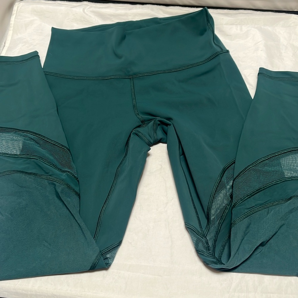 Lululemon Seek The Heat Tight 28’